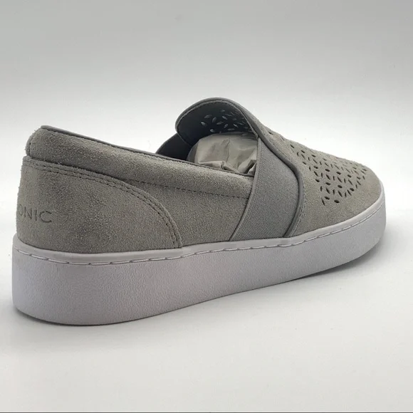 MAXSOLD Vionic Kani Grey Slip-On Walking Shoes, 7.5M US - Picture 7 of 14